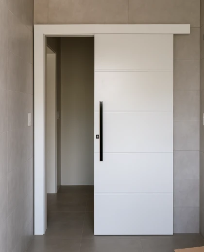 123